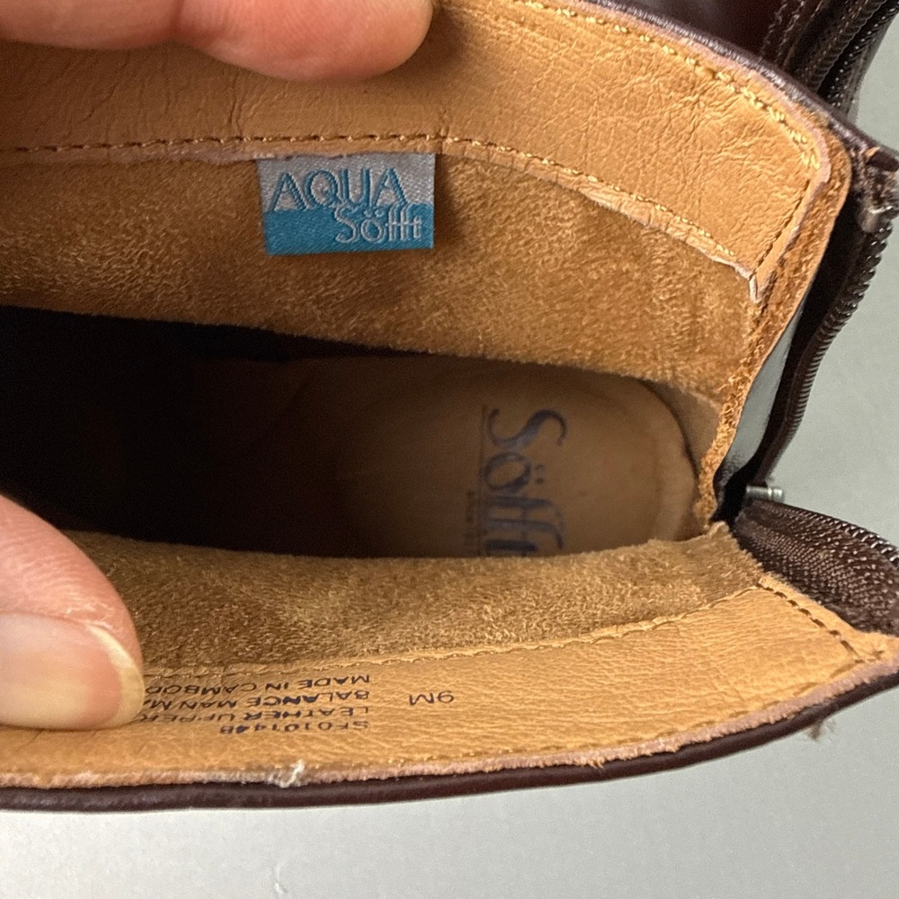 Sofft Aqua Marley Waterproof Leather Ankle Boots Womens 9M NWT Chocolate Brown - Picture 3 of 16